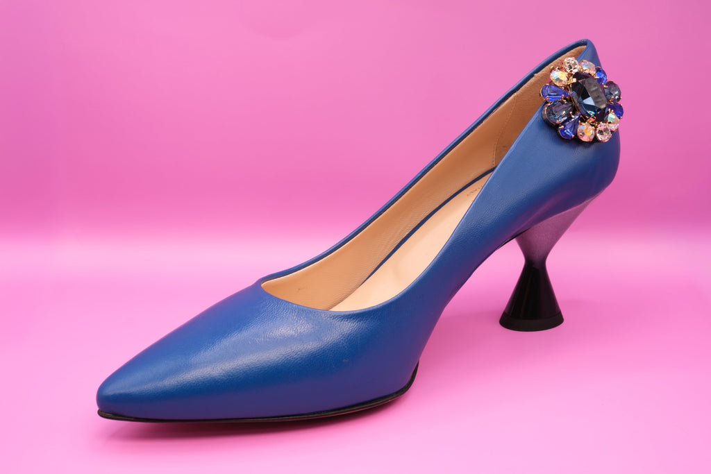 Women's Shoes – 3421
