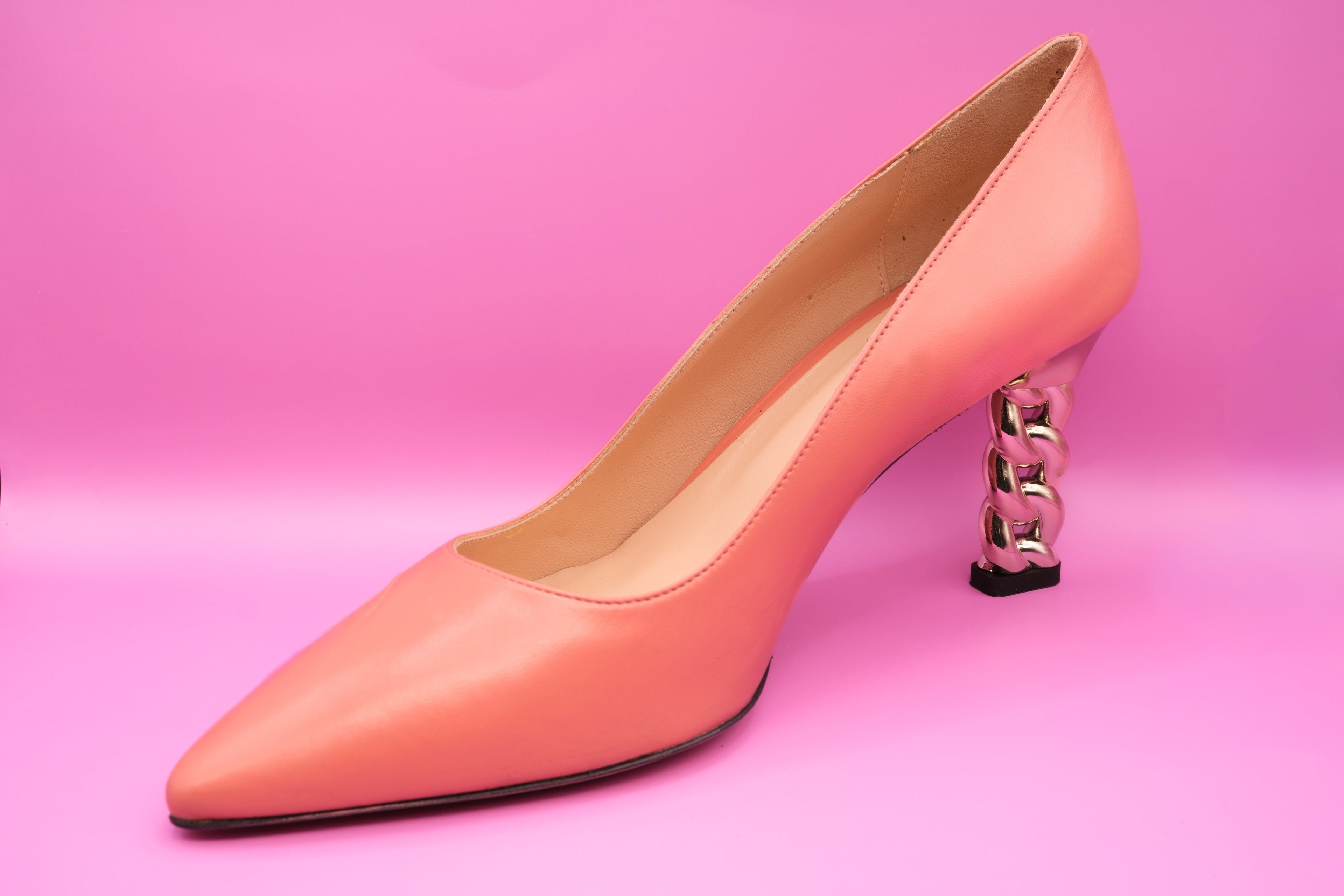 Women's Shoes – 3425