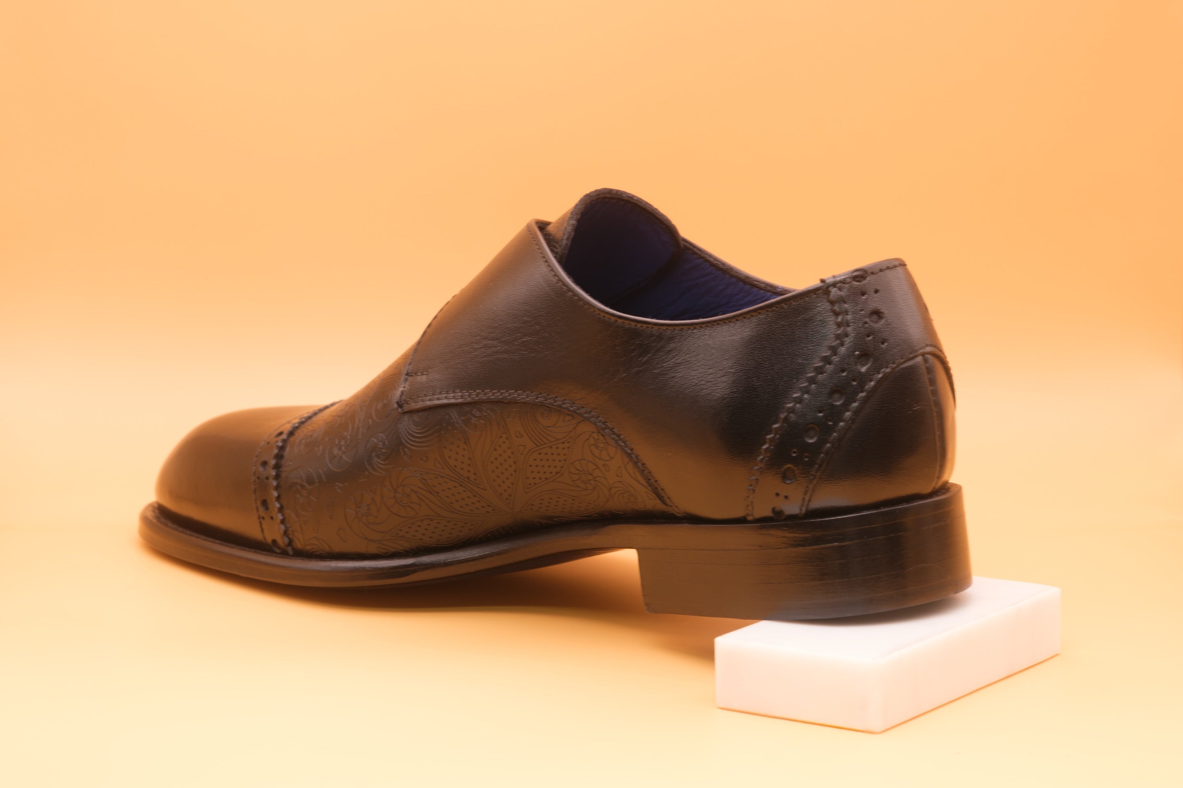 Men's Shoes – 3504