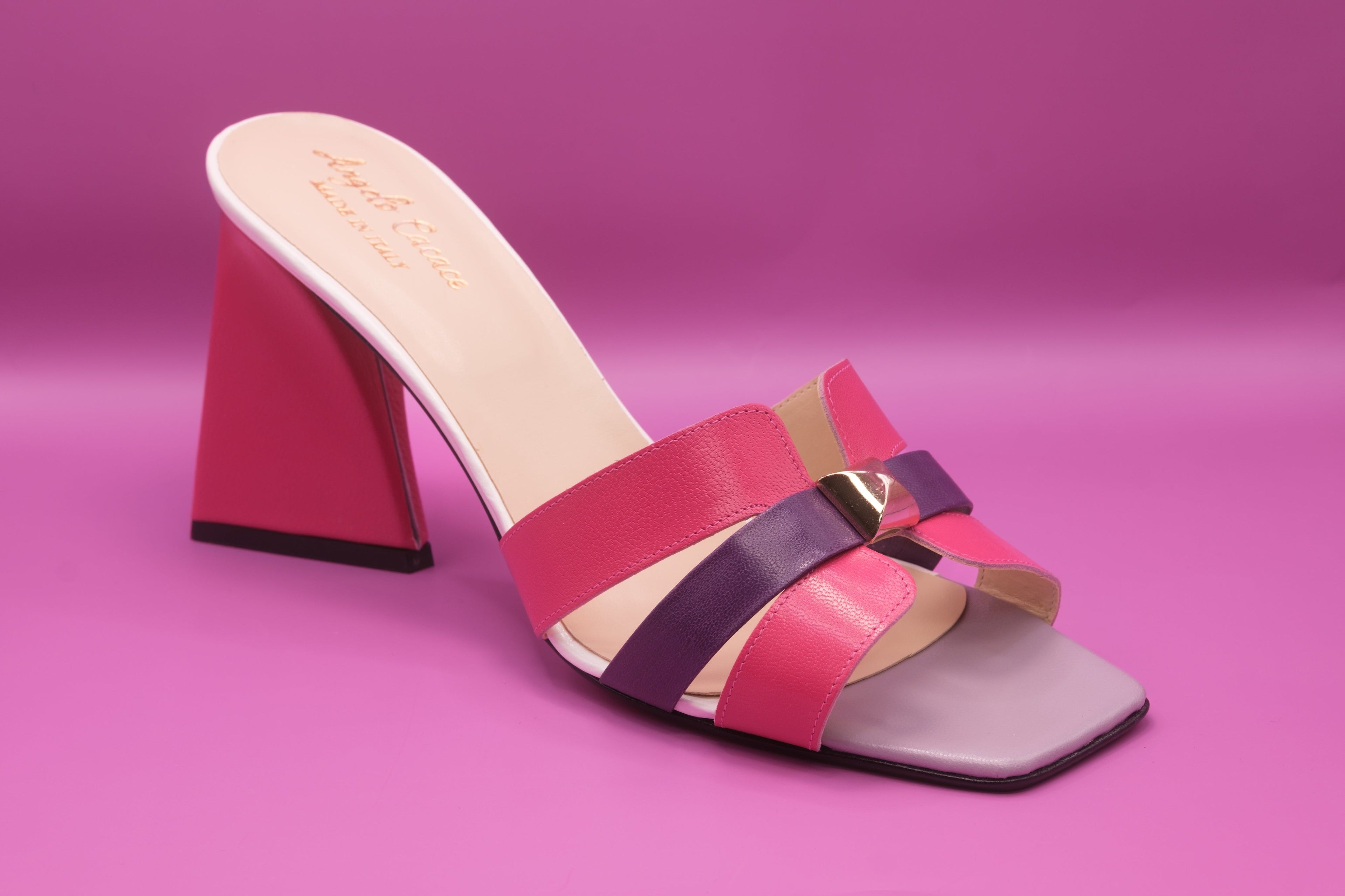 Women's Shoes – 3672