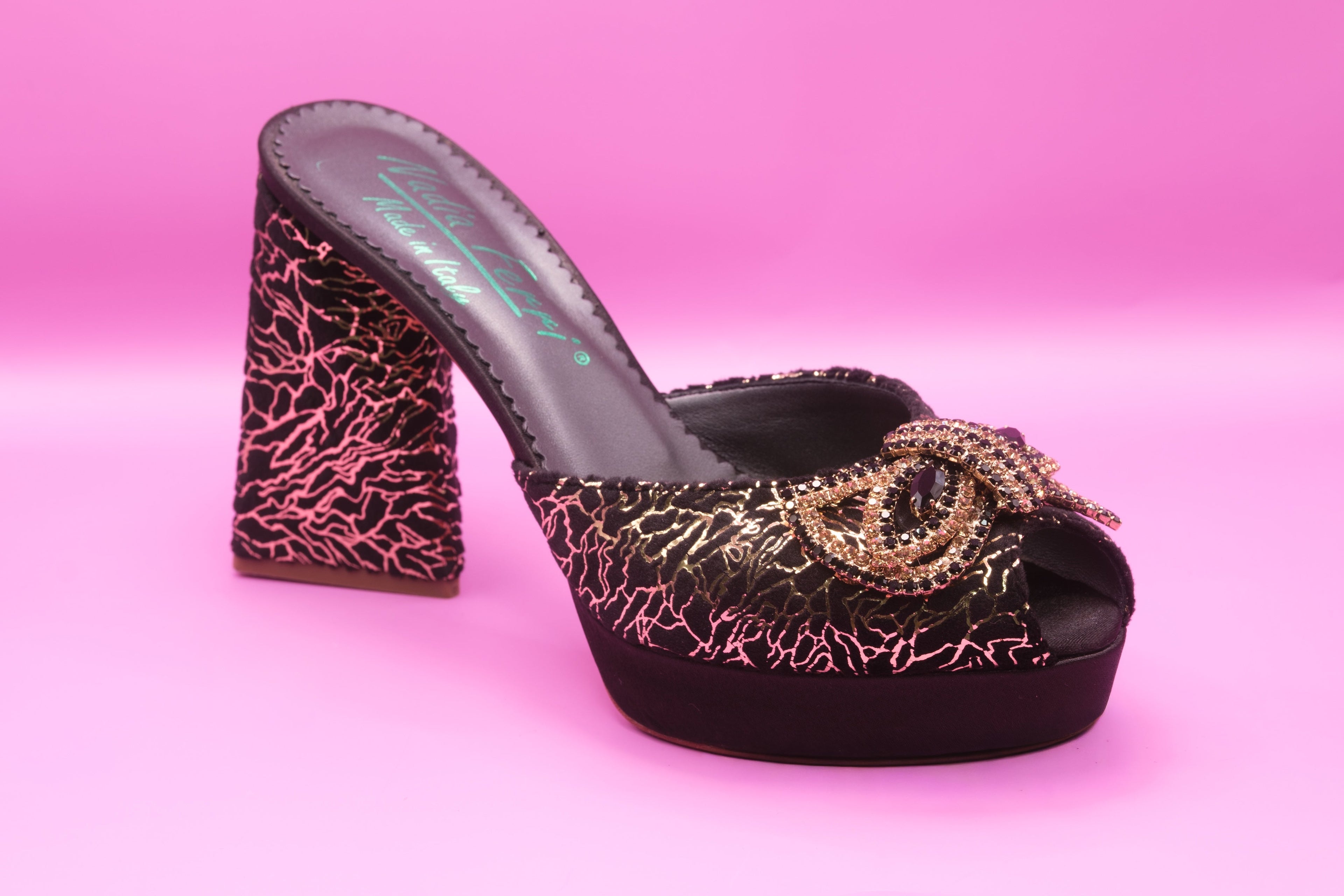 Women's Shoes – 3680